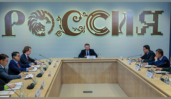 Experts of Open Dialogue Discuss Architecture of Trade and Economic Connectivity in the New World at NC “Russia” Branch in Primorye